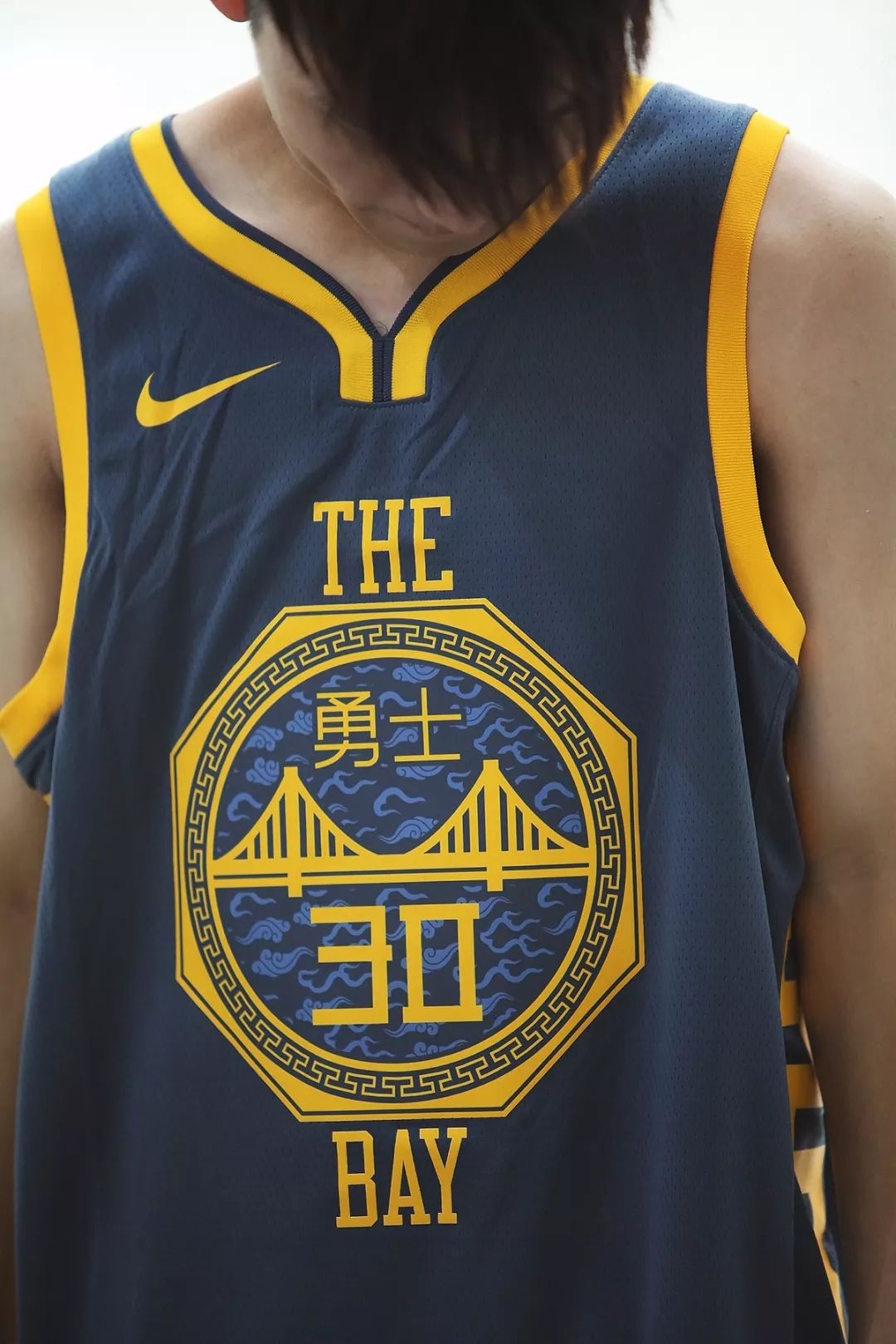 也锤炼了整 也锤炼了整